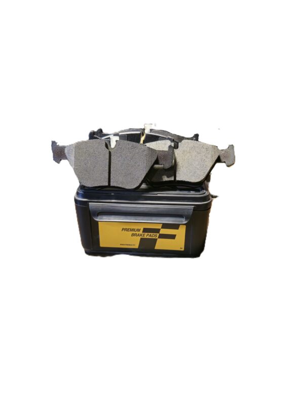 FREEMAX Front Brake Pads Set طقم تيل امامي